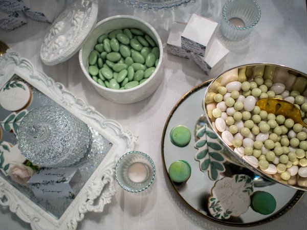 Traditions des dragées : une douceur pour chaque événement